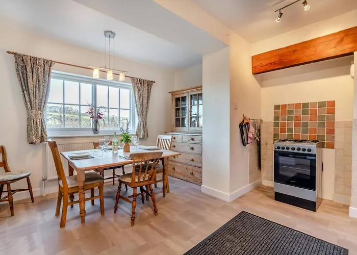 2 Bed In Oc-w010 *