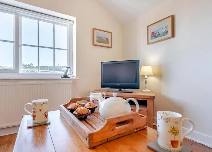 2 Bed In Oc-w010 Holiday home *