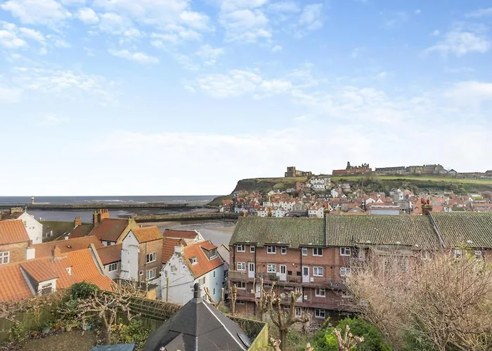 2 Bed In Oc-w010 Whitby